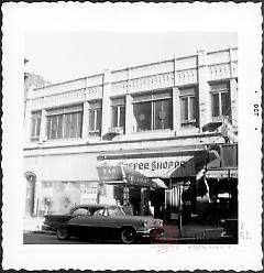 [Plymouth Lounge - Coffee Shoppe, Henry Street.]